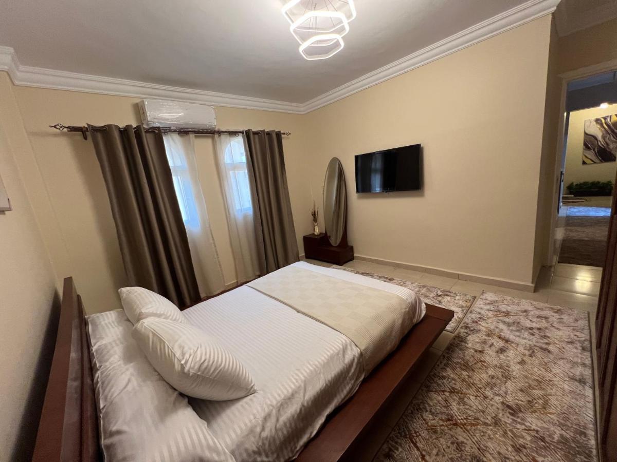 Luxurious Vip Apartment In Madinaty Furnished With High End Hotel Furniture Екстер'єр фото