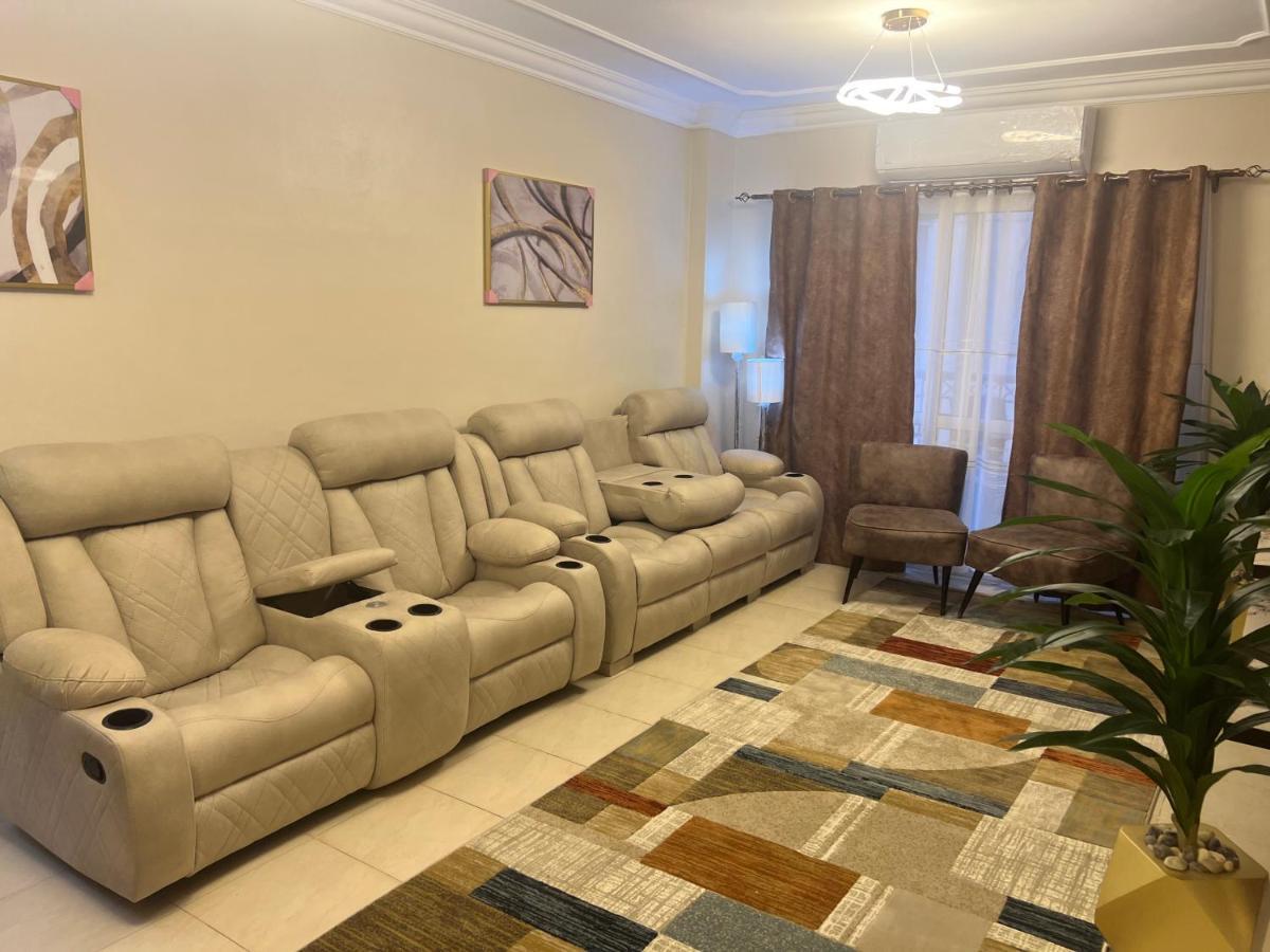 Luxurious Vip Apartment In Madinaty Furnished With High End Hotel Furniture Екстер'єр фото
